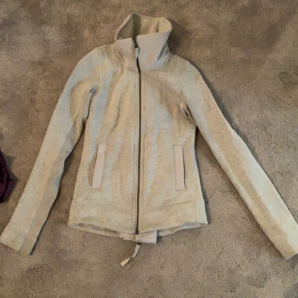Lulu lemon jacket